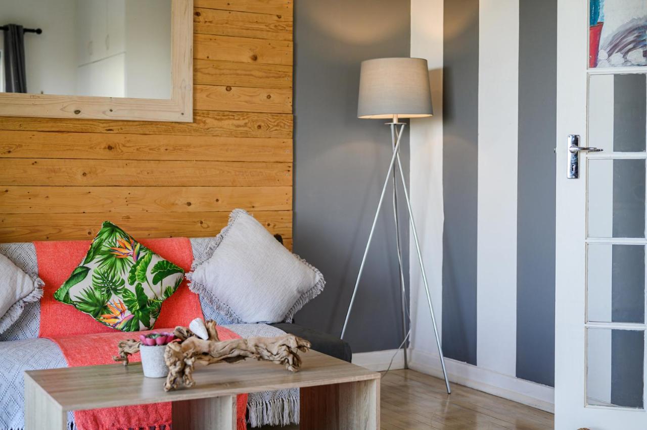 302 On Old Sea View Road Chelsea Apartment Port Elizabeth Bagian luar foto
