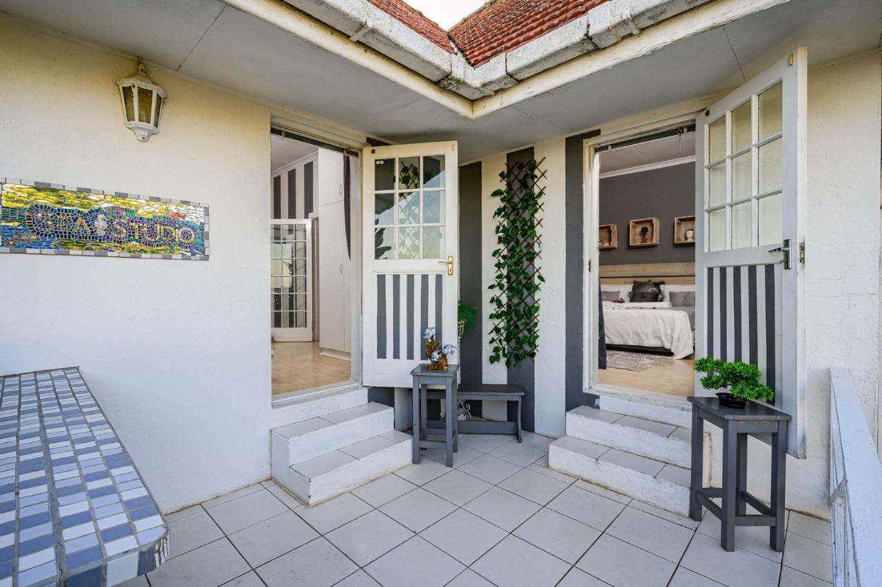 302 On Old Sea View Road Chelsea Apartment Port Elizabeth Bagian luar foto