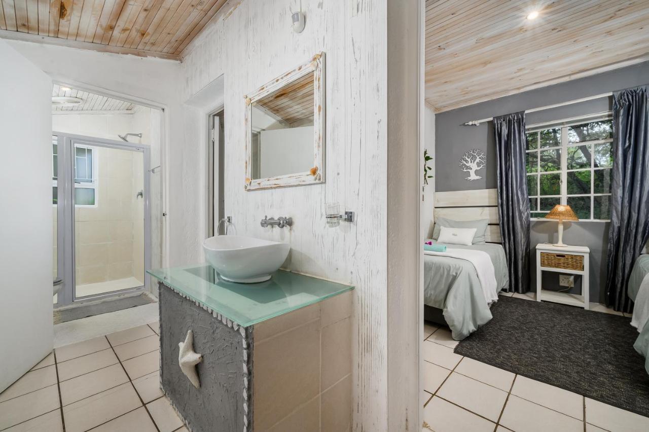 302 On Old Sea View Road Chelsea Apartment Port Elizabeth Bagian luar foto